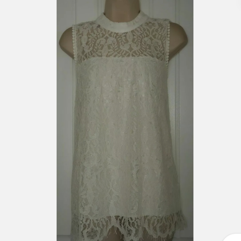 Eve and Maddie lace overlay sleeveless blouse